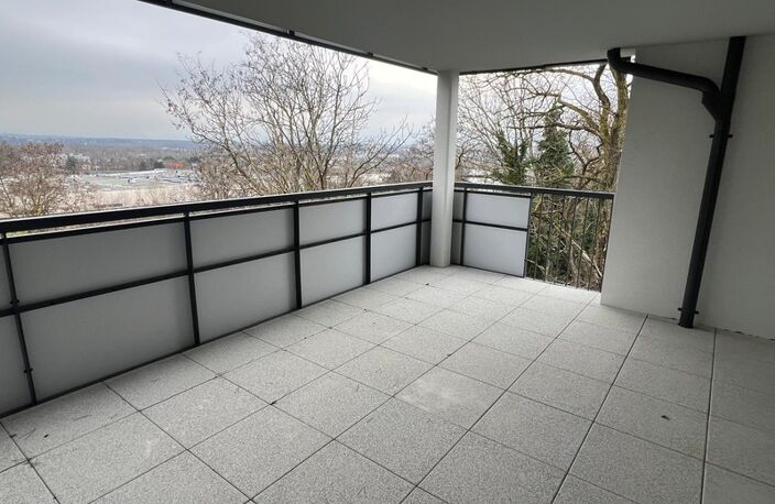 À vendre – Appartement T4 attique traversant de 106,15 m² avec terrasses et vue dégagée à Annemasse (74) — photo 4