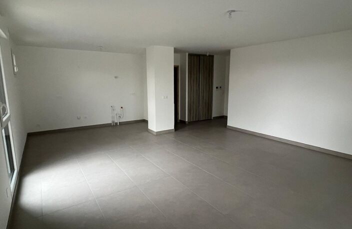 À vendre – Appartement T4 attique traversant de 106,15 m² avec terrasses et vue dégagée à Annemasse (74) — photo 5