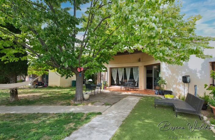 Maison T7 à vendre VITROLLES village avec piscine — photo 2