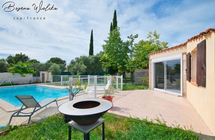 Maison T7 à vendre VITROLLES village avec piscine — photo 3