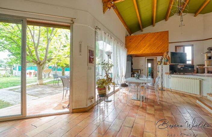 Maison T7 à vendre VITROLLES village avec piscine — photo 5