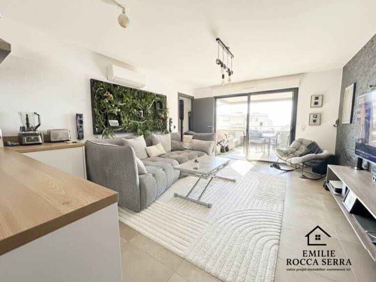 AJACCIO (20) - A vendre Appartement T2 proximité plage avec PARKING et BALCON vue MER — photo 1