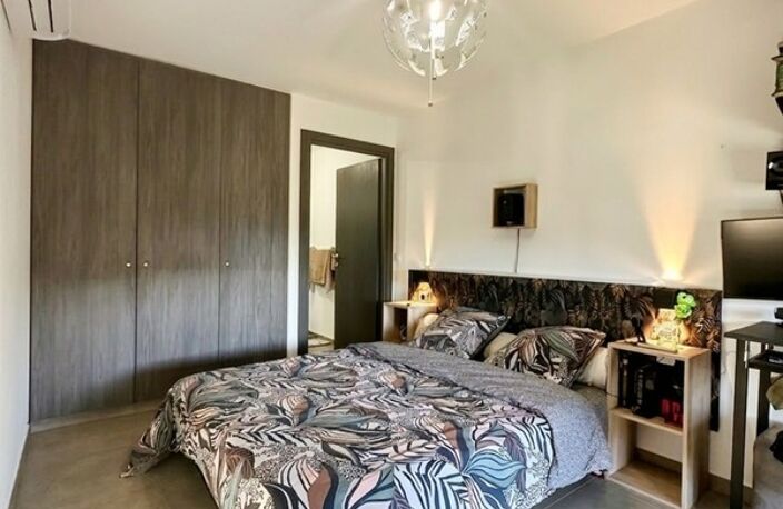 AJACCIO (20) - A vendre Appartement T2 proximité plage avec PARKING et BALCON vue MER — photo 4