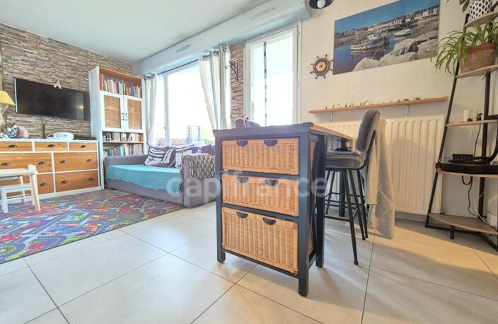 Appartement à vendre 2 pièces ROYAN (17) - Balcon - Cave — photo 2