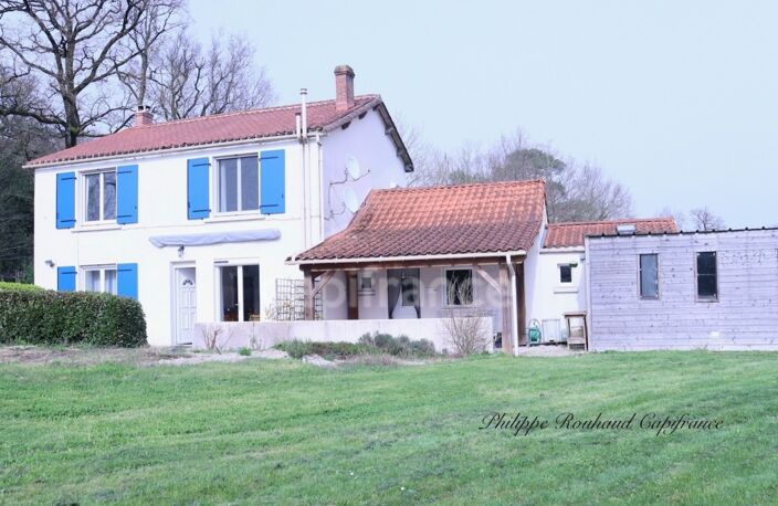 Maison à vendre 7 pièces PUY DE SERRE (85) — photo 2