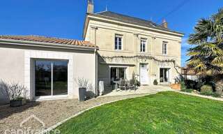 Maison 8 Pièces 176 m² à vendre à Thouars (79100)