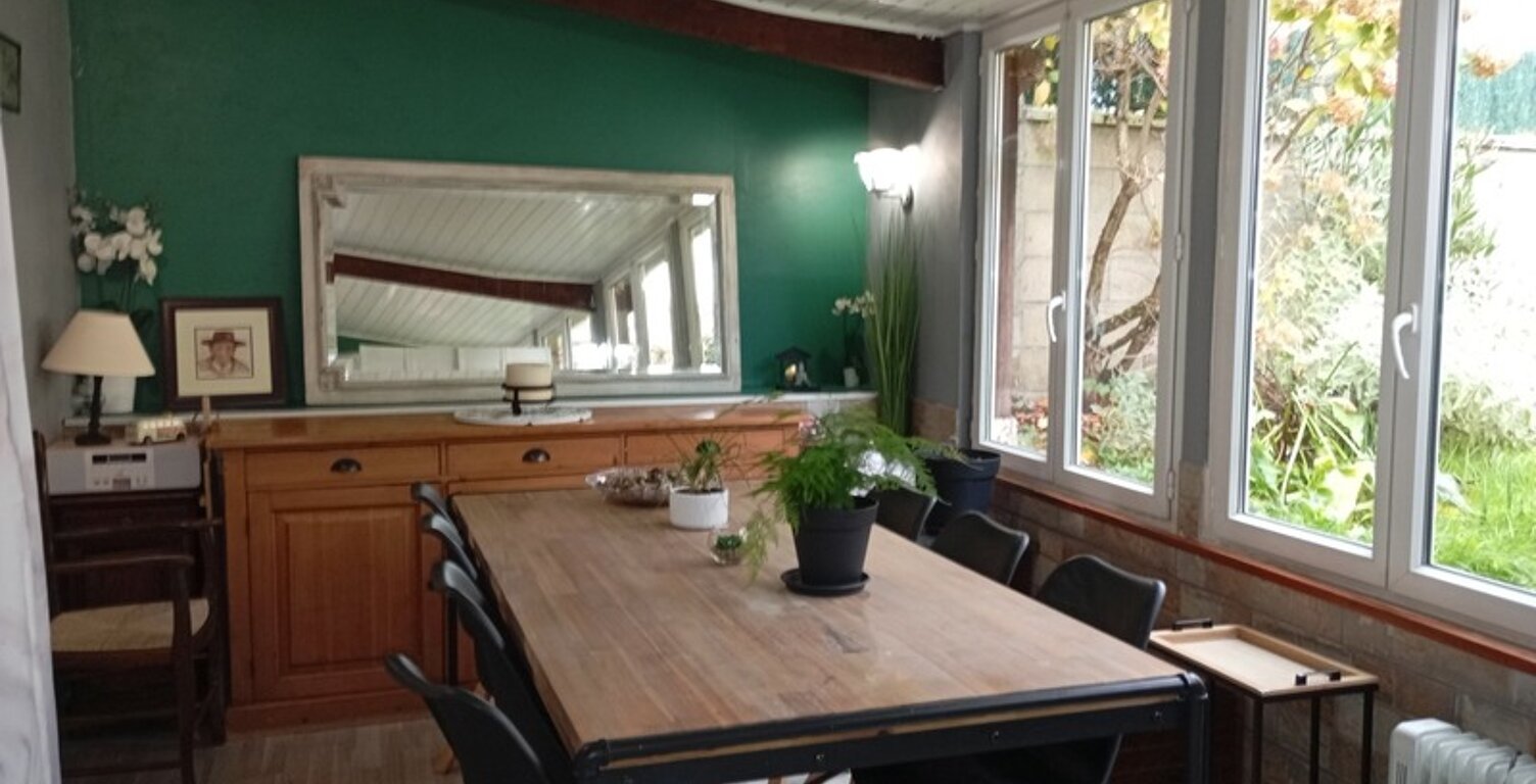   Maison en pierres pleine de charme avec terrain et beau potentiel — photo 1