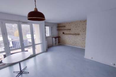 Appartement 1 pièces 700 €