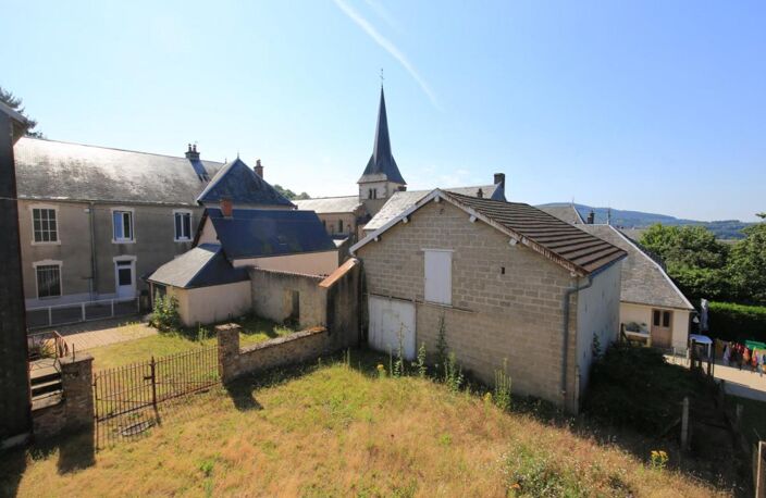Ensemble de deux maisons mitoyennes en centre bourg — photo 3