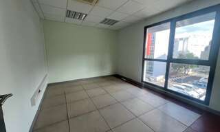 Bureau  230 m² à louer à Saint-Denis (97400)