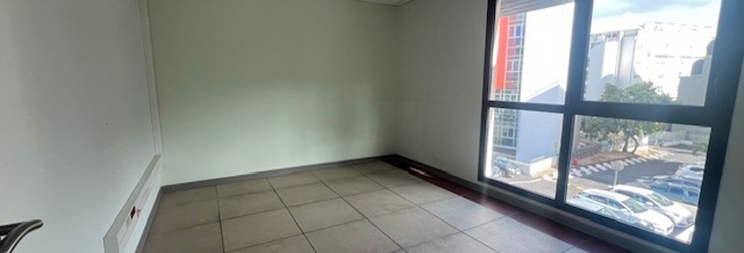 Bureau  230 m² à louer à Saint-Denis (97400)