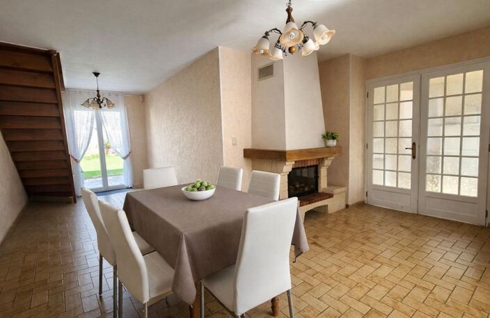 Maison lumineuse et fonctionnelle avec véranda et garage ! — photo 2
