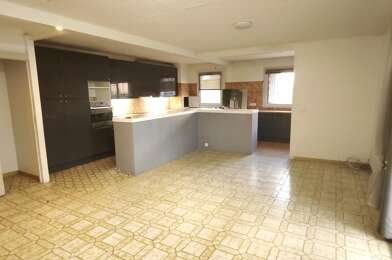 Appartement 4 pièces 158000 €