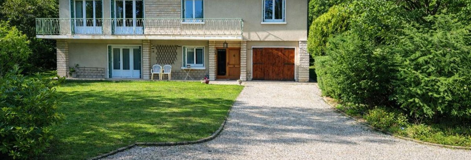 Maison 7 Pièces 184 m² à vendre à Écully (69130)