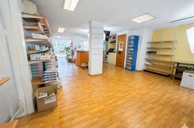 Commerce  220000 €