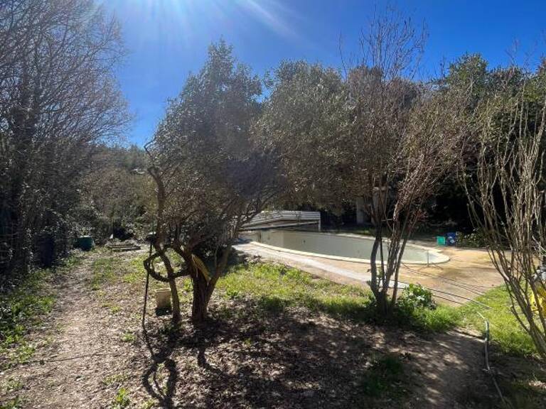 Maison au milieu de la nature — photo 1