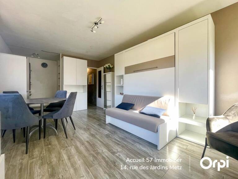 Appartement À Vendre — photo 1