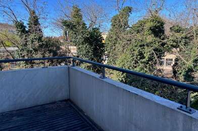 Appartement 3 pièces 244000 €