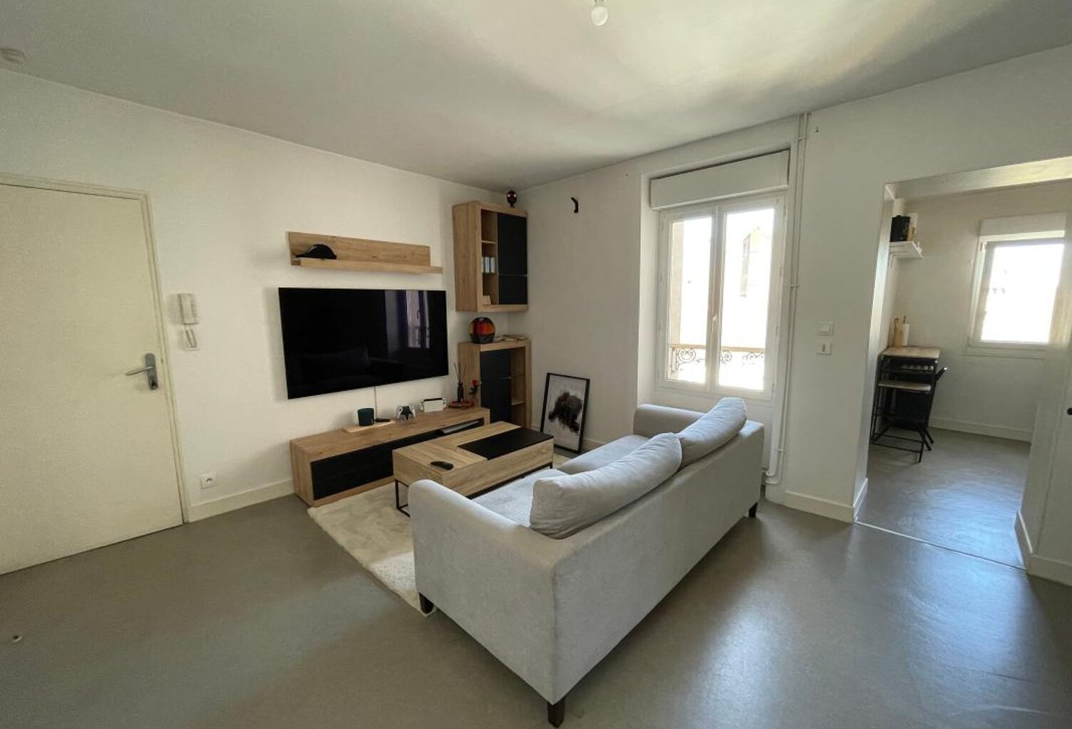 Appartement À Louer — photo 1