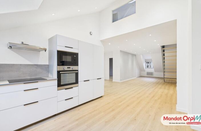 Appartement À Vendre Hyper centre REIMS — photo 5