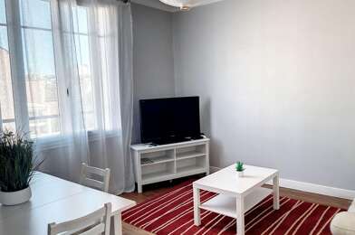 Appartement 2 pièces 725 €