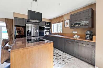 Maison 5 pièces 299250 €