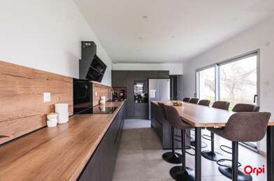 Maison 7 pièces 556500 €