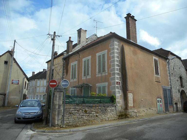 Ensemble immobilier Essoyes — photo 1