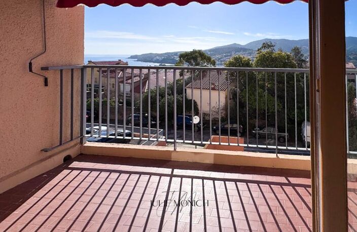 APPARTEMENT VUE MER AVEC BALCON - place de parking, cave — photo 3