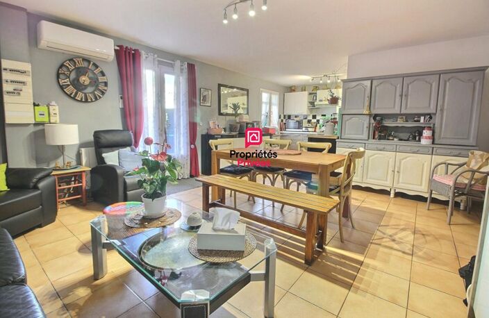 Appartement 75 m² en Location -  3 chambres à Saint Hippolyte Du Fort — photo 2