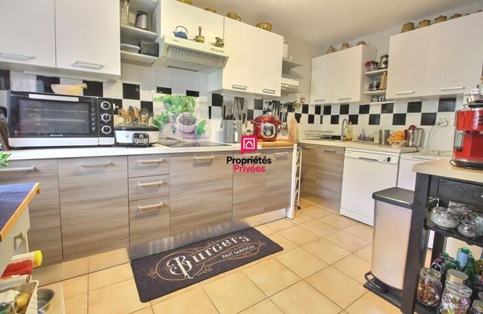 Appartement 75 m² en Location -  3 chambres à Saint Hippolyte Du Fort — photo 3