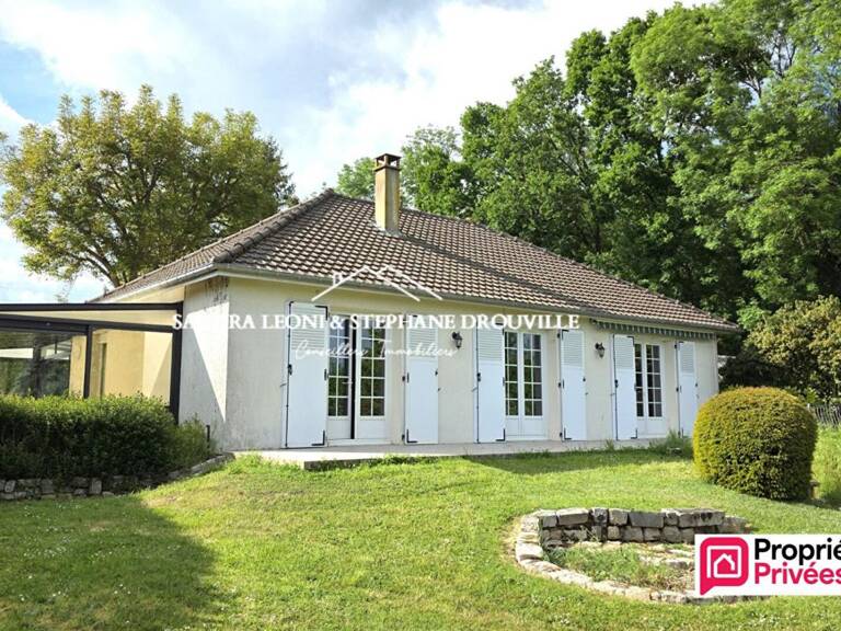 JOUY - RAVISSANTE MAISON de 129 m²  4 pièces — photo 1