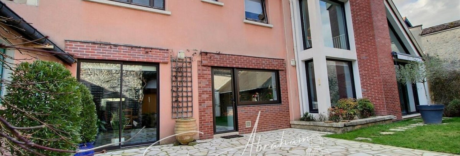 Maison 8 Pièces 283 m² à vendre à Le Mérévillois (91660)