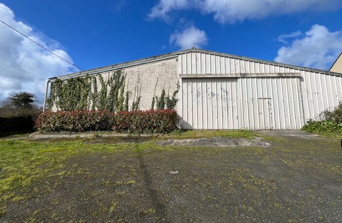 Maison + Hangar Saint Jouan Des Guerets 8 pièce(s) 193 m2 terrain 8725 M² — photo 3