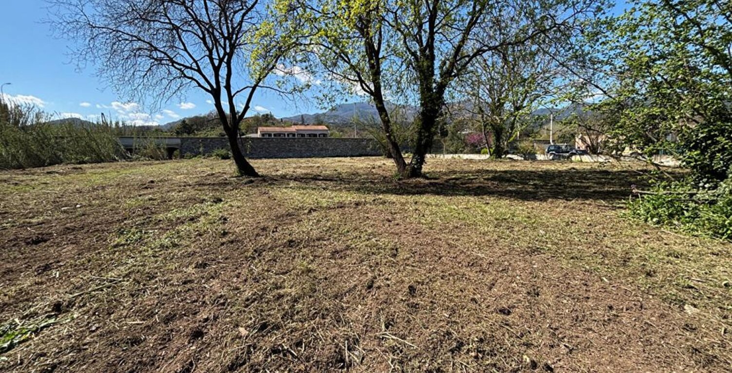 TERRAIN 2700 m² NON CONSTRUCTIBLE ZONE N  EN BORD DE ROUTE — photo 1