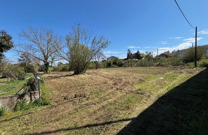 TERRAIN 2700 m² NON CONSTRUCTIBLE ZONE N  EN BORD DE ROUTE — photo 4