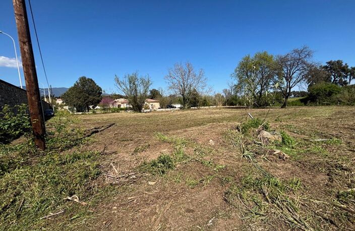 TERRAIN 2700 m² NON CONSTRUCTIBLE ZONE N  EN BORD DE ROUTE — photo 5