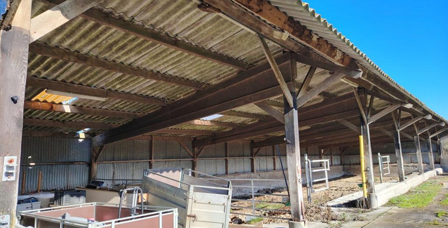 Hangars sur Plorec sur Arguenon de 765 m2 — photo 1