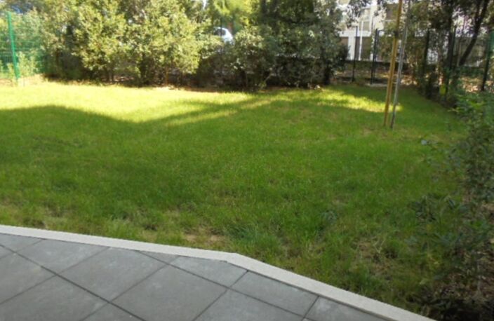 Appartement Bormes Les Mimosas 3 pièces 60.32 m2+100m² jardin — photo 2