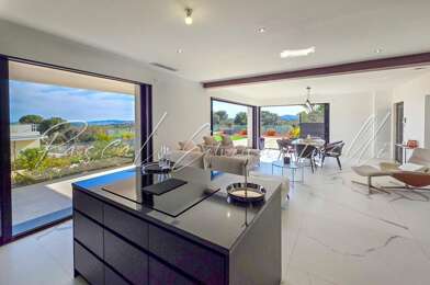 Appartement 4 pièces 1160500 €