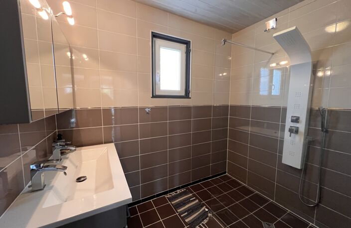 Maison de plain-pied - 3 chambres - Proche centre Longeville-sur-Mer — photo 5