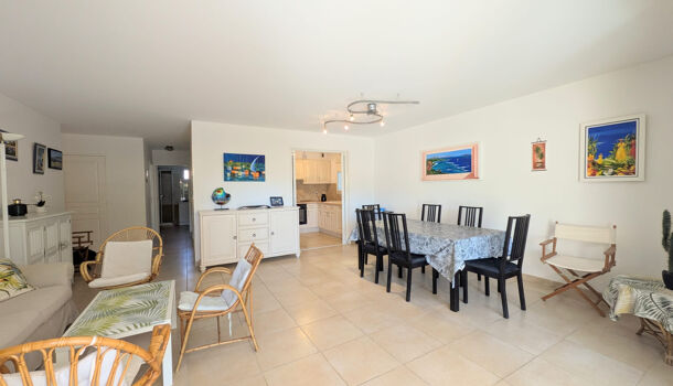 Appartement 4 pièces  à vendre Lavandou (Le) 83980