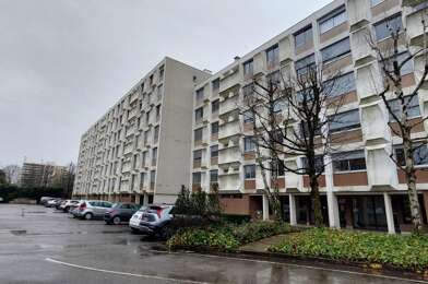 Appartement  1073 €