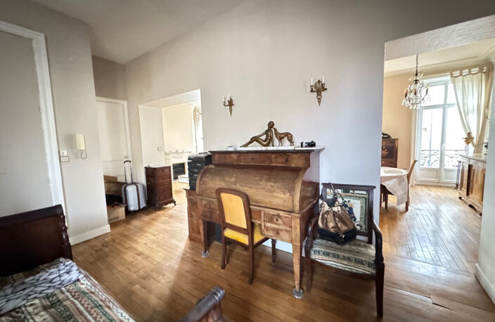 QUARTIER ST DONATIEN / GARE Appartement T6 ou 2 appartements — photo 2