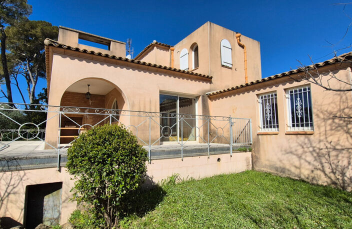 Superbe villa en plein coeur de St Gély — photo 2