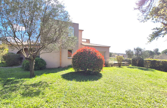Superbe villa en plein coeur de St Gély — photo 4