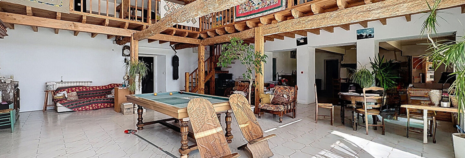 Maison 10 Pièces 331 m² à vendre à Toutens (31460)