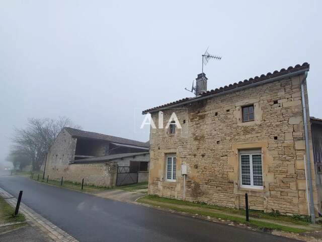 Propriété à Villefagnan — photo du bien