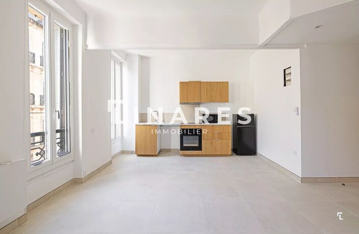NATURAL LIGHT - Appartement T3 de 54m2 - 13008 — photo 3