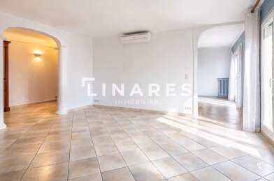 Appartement 3 pièces 1027 €
